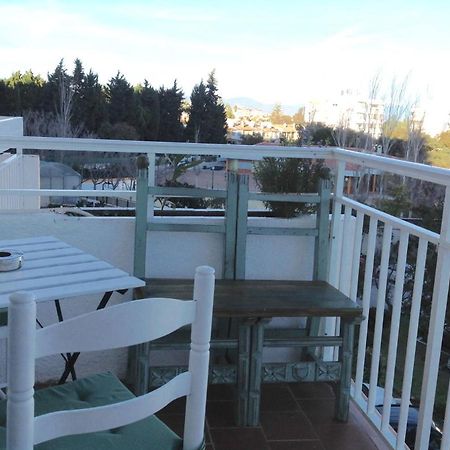 The Studio Benalmadena Luaran gambar
